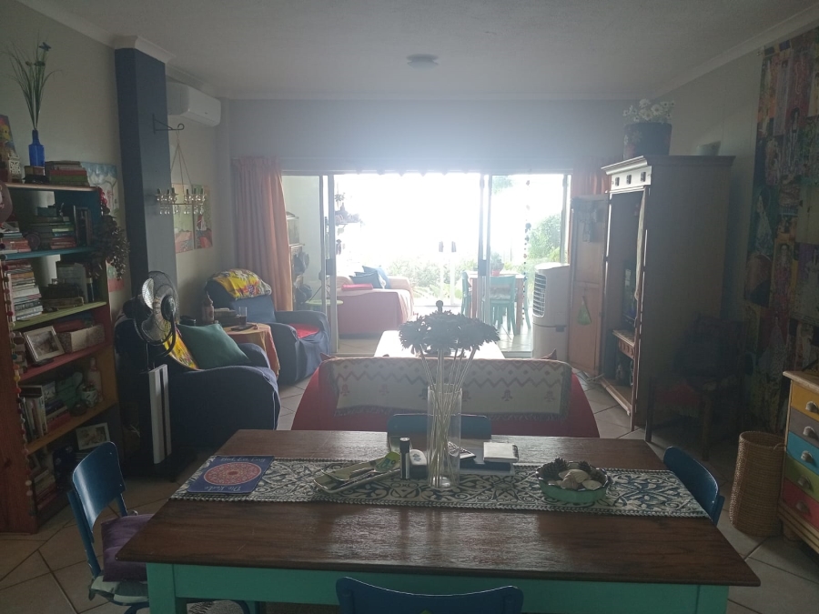 To Let 3 Bedroom Property for Rent in Amanzimtoti KwaZulu-Natal