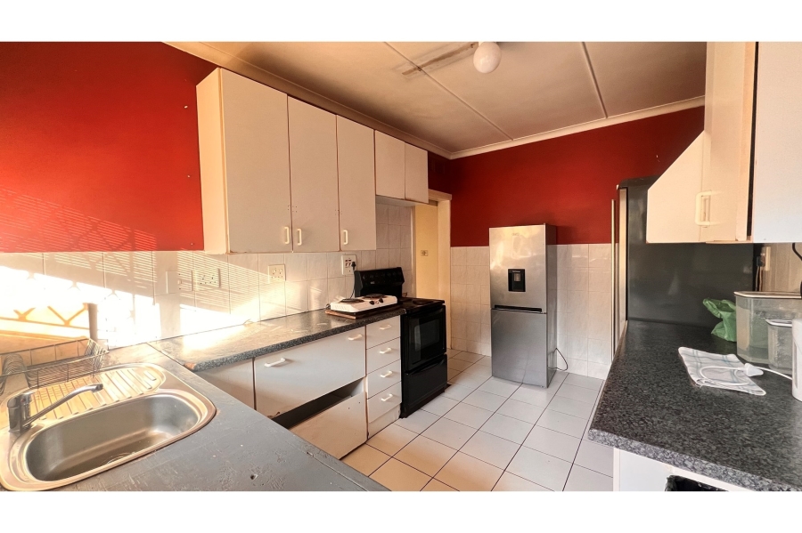 7 Bedroom Property for Sale in Glenmore KwaZulu-Natal