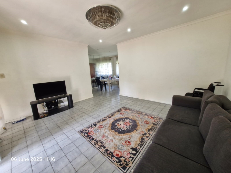 3 Bedroom Property for Sale in Escombe KwaZulu-Natal