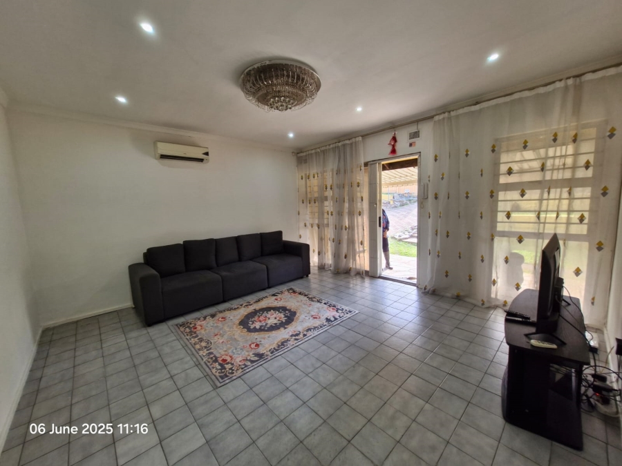 3 Bedroom Property for Sale in Escombe KwaZulu-Natal