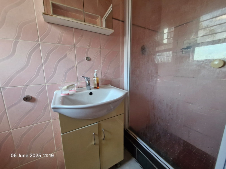 3 Bedroom Property for Sale in Escombe KwaZulu-Natal