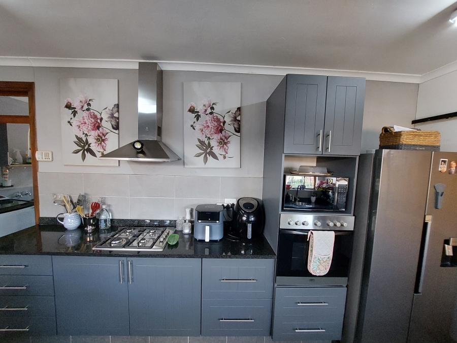3 Bedroom Property for Sale in Hayfields KwaZulu-Natal