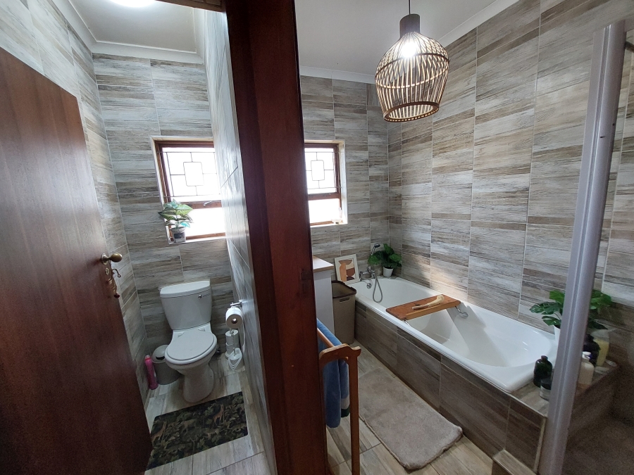 3 Bedroom Property for Sale in Hayfields KwaZulu-Natal