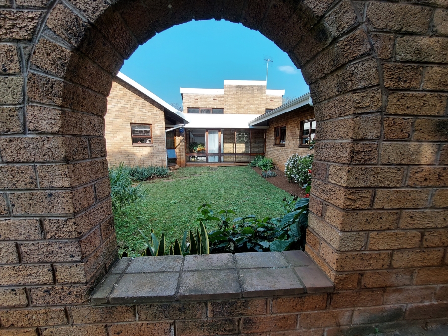 3 Bedroom Property for Sale in Hayfields KwaZulu-Natal