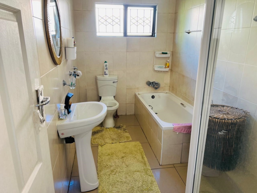 3 Bedroom Property for Sale in Motalabad KwaZulu-Natal