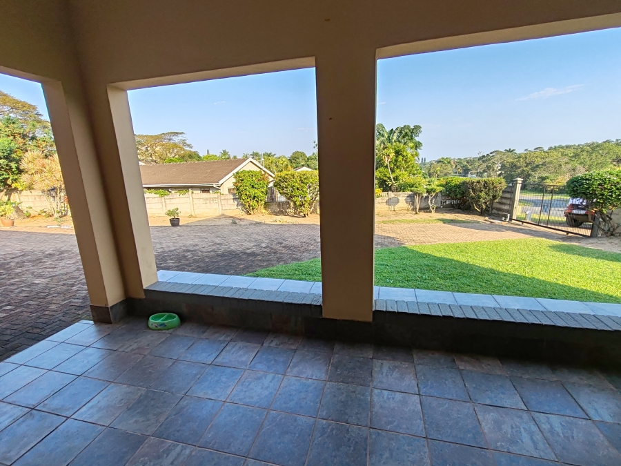 3 Bedroom Property for Sale in Uvongo KwaZulu-Natal