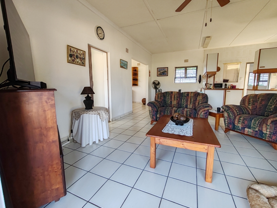 3 Bedroom Property for Sale in Uvongo KwaZulu-Natal