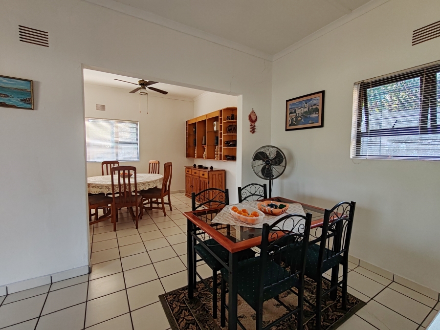 3 Bedroom Property for Sale in Uvongo KwaZulu-Natal