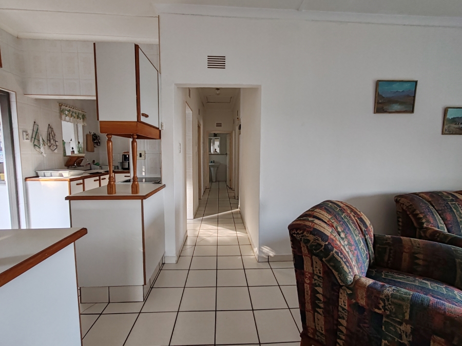 3 Bedroom Property for Sale in Uvongo KwaZulu-Natal
