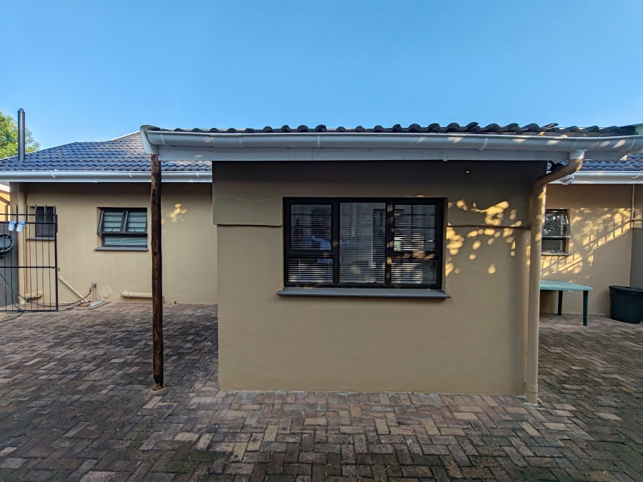 3 Bedroom Property for Sale in Uvongo KwaZulu-Natal