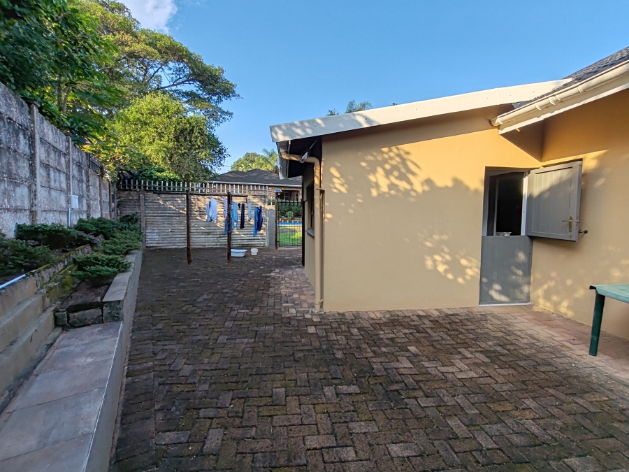 3 Bedroom Property for Sale in Uvongo KwaZulu-Natal