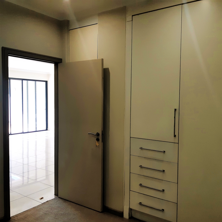 2 Bedroom Property for Sale in Hillcrest Central KwaZulu-Natal