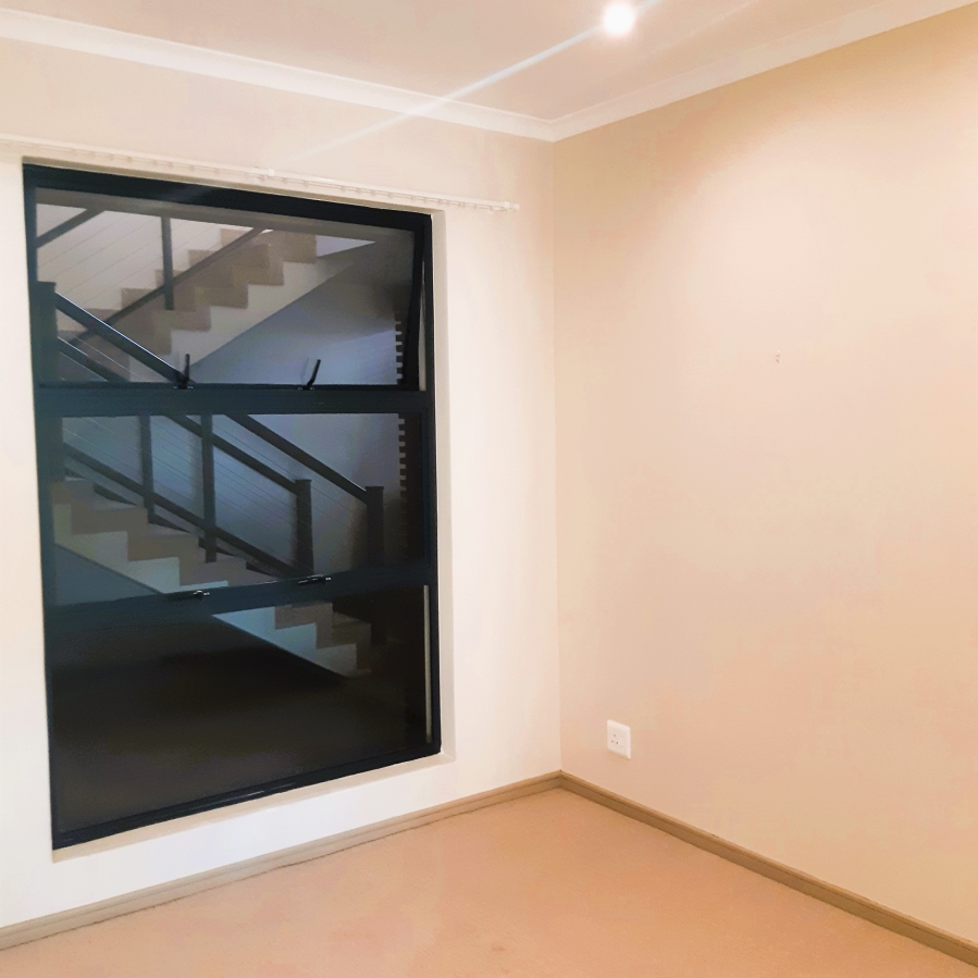2 Bedroom Property for Sale in Hillcrest Central KwaZulu-Natal