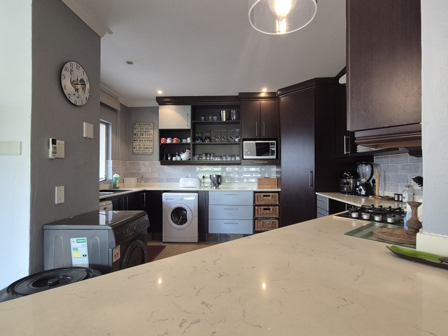 4 Bedroom Property for Sale in Ballito Central KwaZulu-Natal