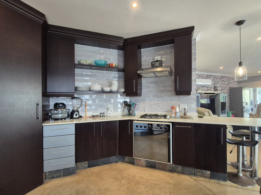 4 Bedroom Property for Sale in Ballito Central KwaZulu-Natal