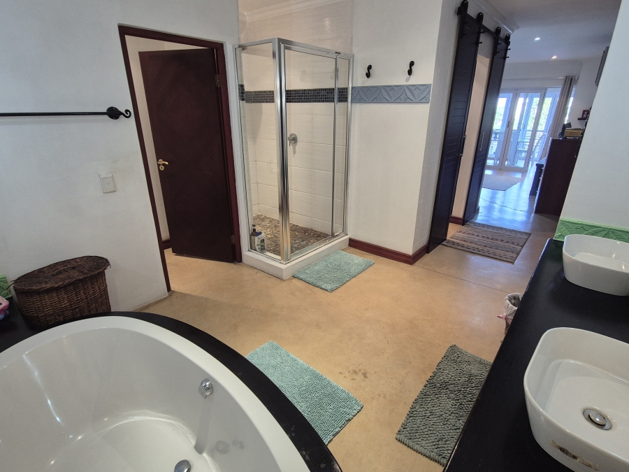 4 Bedroom Property for Sale in Ballito Central KwaZulu-Natal