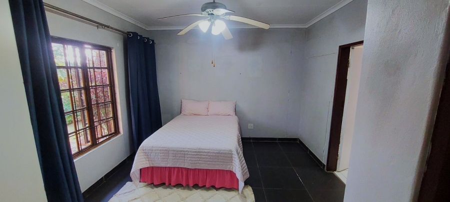 3 Bedroom Property for Sale in Uvongo KwaZulu-Natal