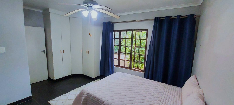 3 Bedroom Property for Sale in Uvongo KwaZulu-Natal