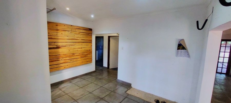 3 Bedroom Property for Sale in Uvongo KwaZulu-Natal