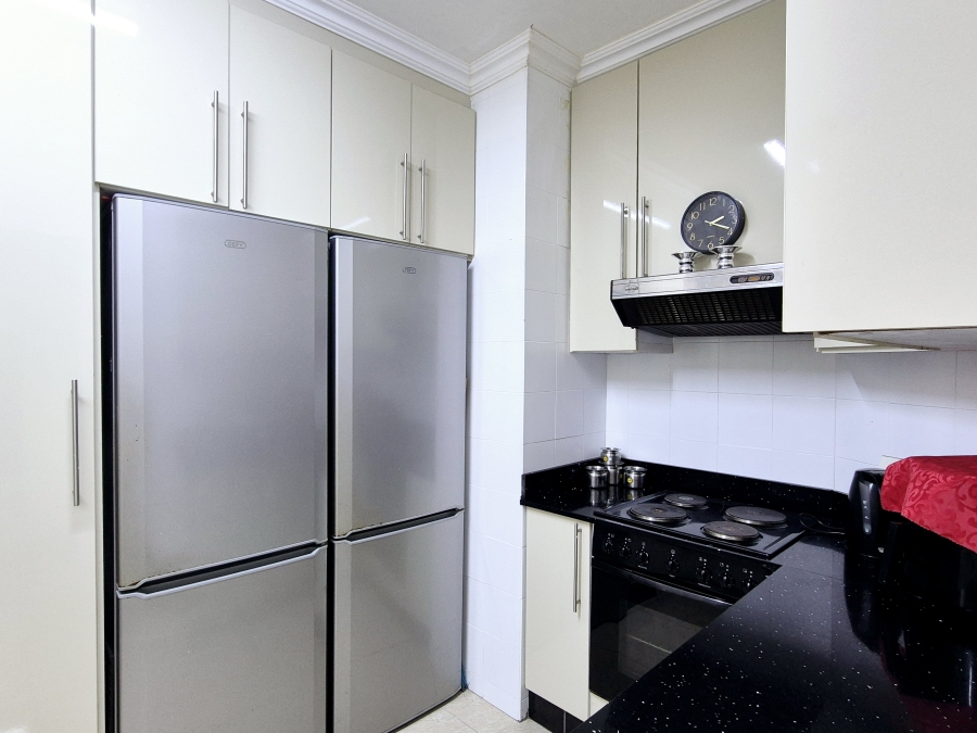 2 Bedroom Property for Sale in Umhlanga KwaZulu-Natal