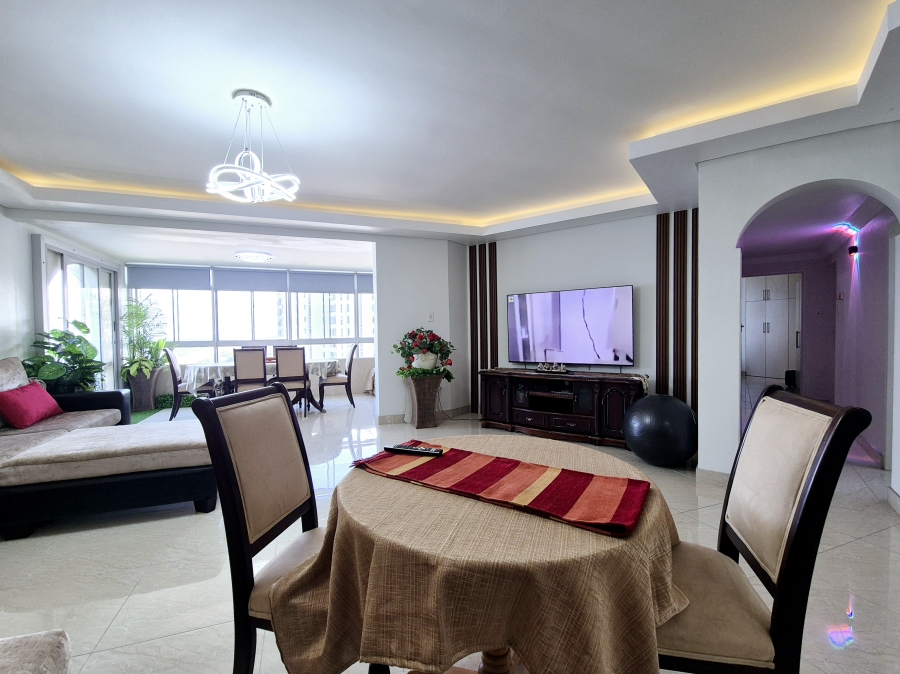 2 Bedroom Property for Sale in Umhlanga KwaZulu-Natal