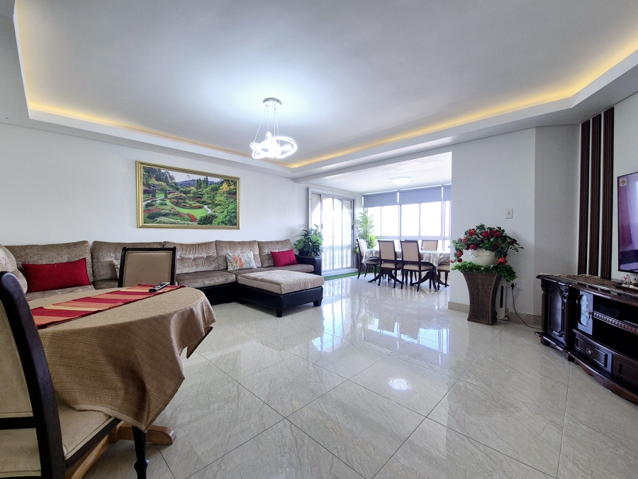 2 Bedroom Property for Sale in Umhlanga KwaZulu-Natal