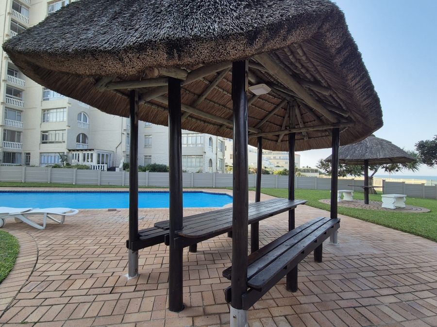 2 Bedroom Property for Sale in Umhlanga KwaZulu-Natal