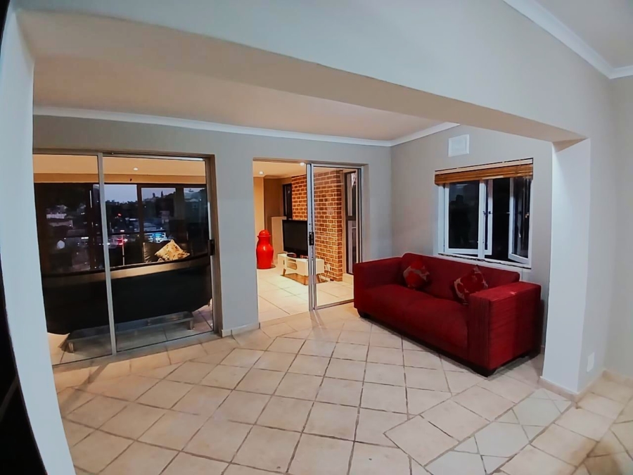 To Let 2 Bedroom Property for Rent in Margate KwaZulu-Natal