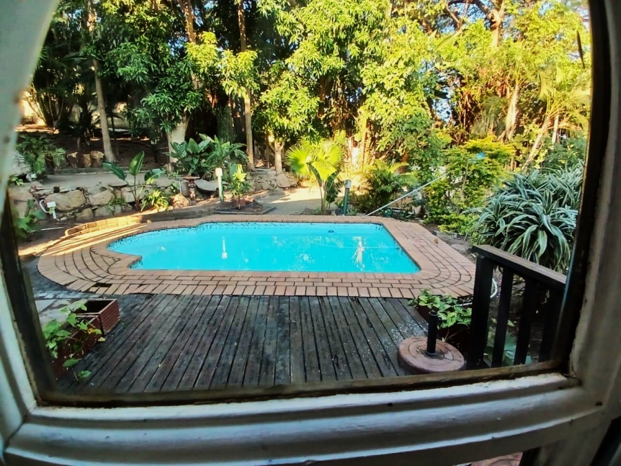 To Let 2 Bedroom Property for Rent in Margate KwaZulu-Natal