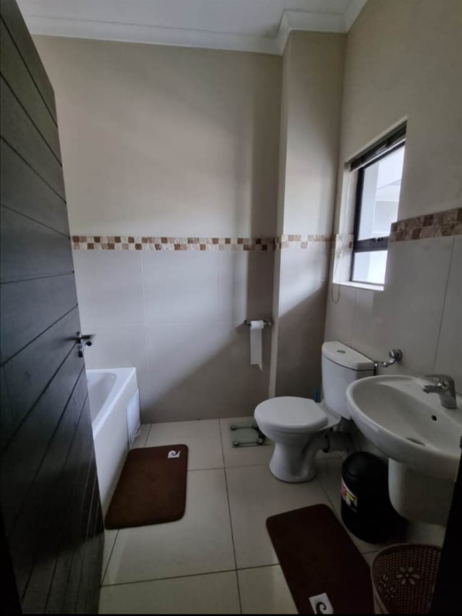 To Let 2 Bedroom Property for Rent in Umhlanga Ridge KwaZulu-Natal