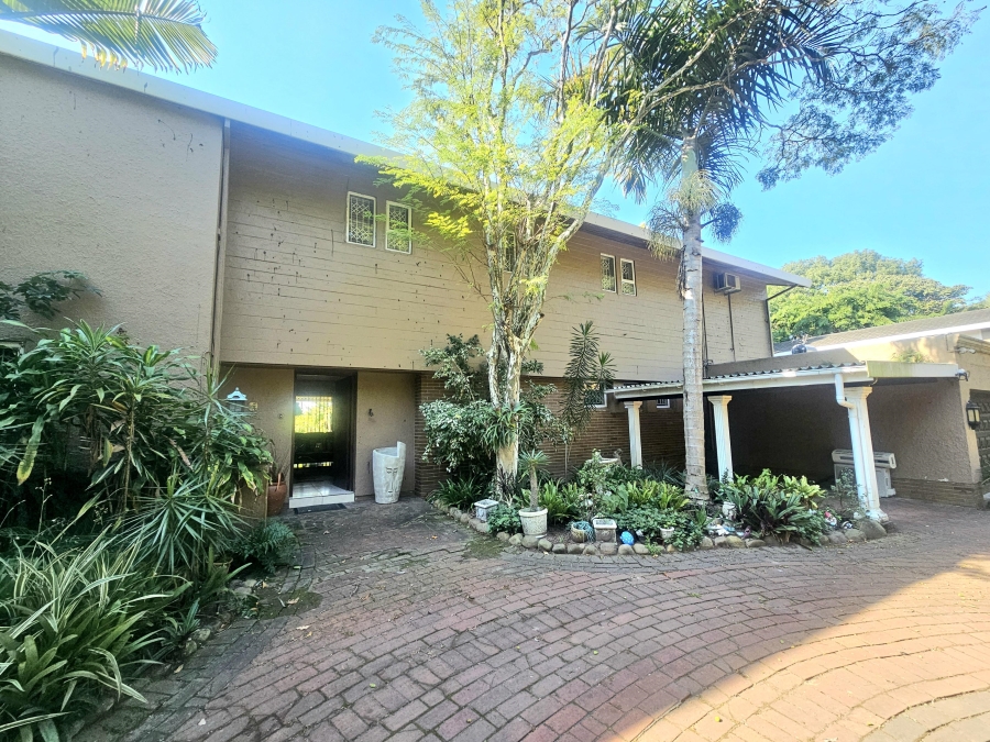 To Let 4 Bedroom Property for Rent in Yellowwood Park KwaZulu-Natal