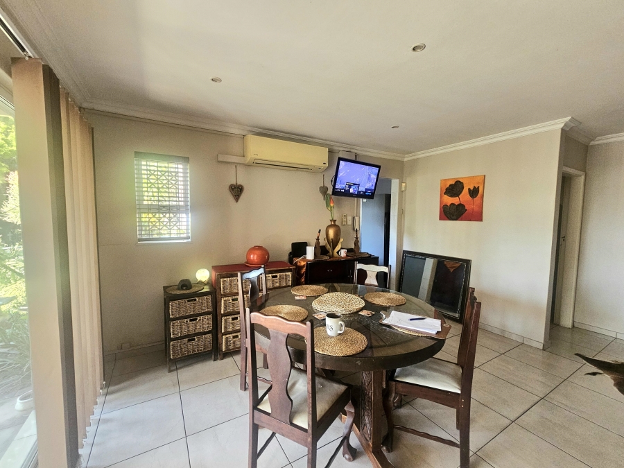 To Let 4 Bedroom Property for Rent in Yellowwood Park KwaZulu-Natal