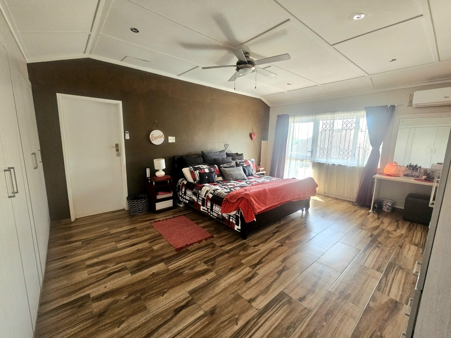 To Let 4 Bedroom Property for Rent in Yellowwood Park KwaZulu-Natal