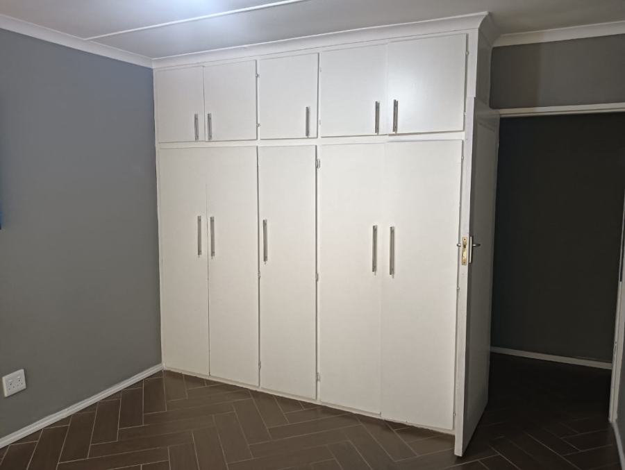 To Let 3 Bedroom Property for Rent in Woodlands KwaZulu-Natal