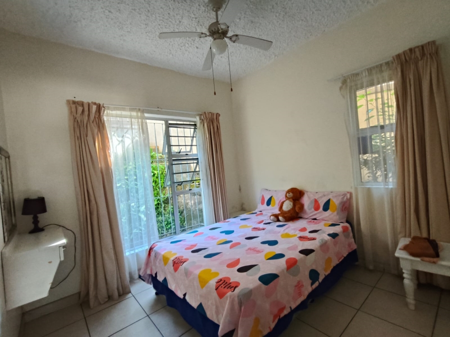 2 Bedroom Property for Sale in Margate KwaZulu-Natal