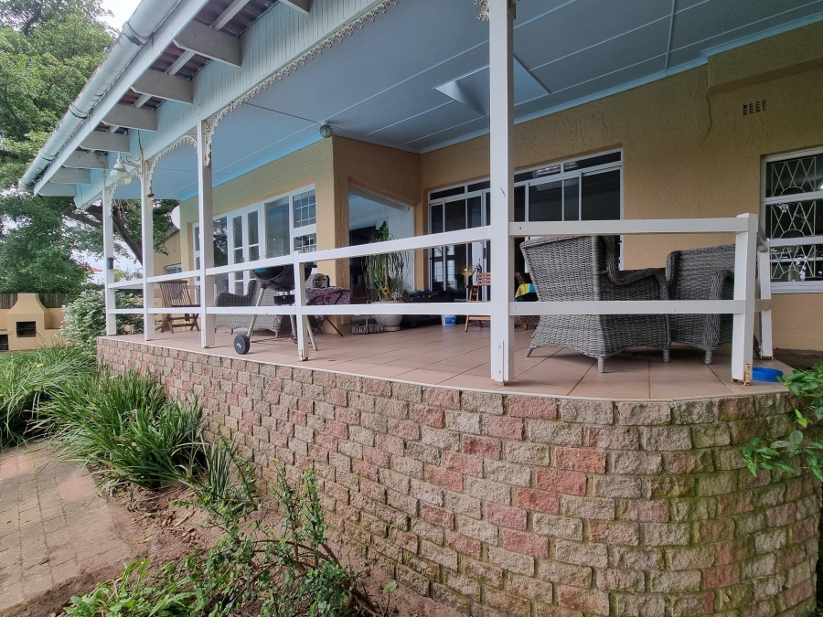 3 Bedroom Property for Sale in Uvongo KwaZulu-Natal