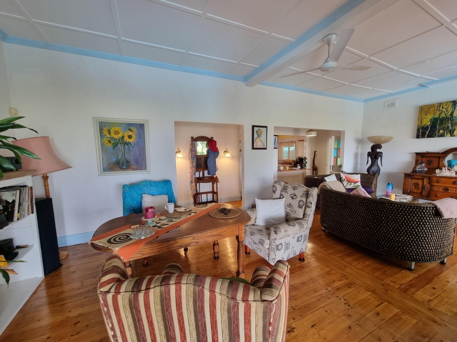 3 Bedroom Property for Sale in Uvongo KwaZulu-Natal