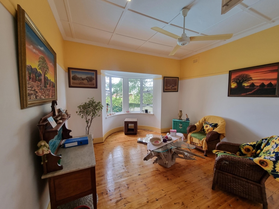 3 Bedroom Property for Sale in Uvongo KwaZulu-Natal