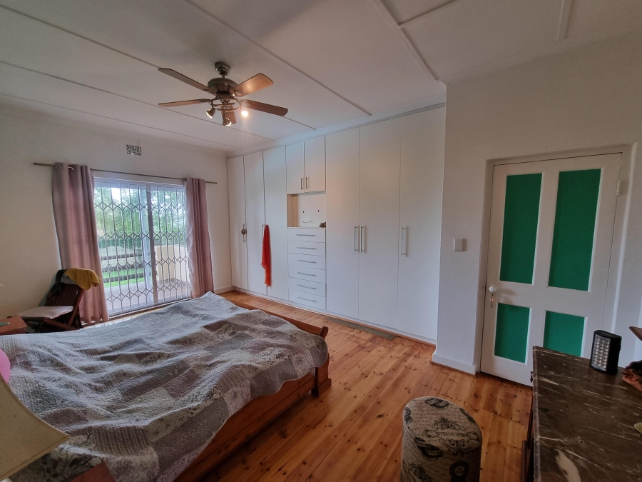 3 Bedroom Property for Sale in Uvongo KwaZulu-Natal