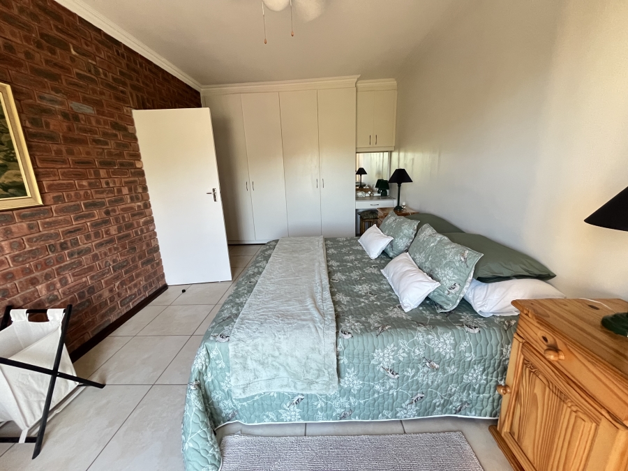 3 Bedroom Property for Sale in Lawrence Rocks KwaZulu-Natal