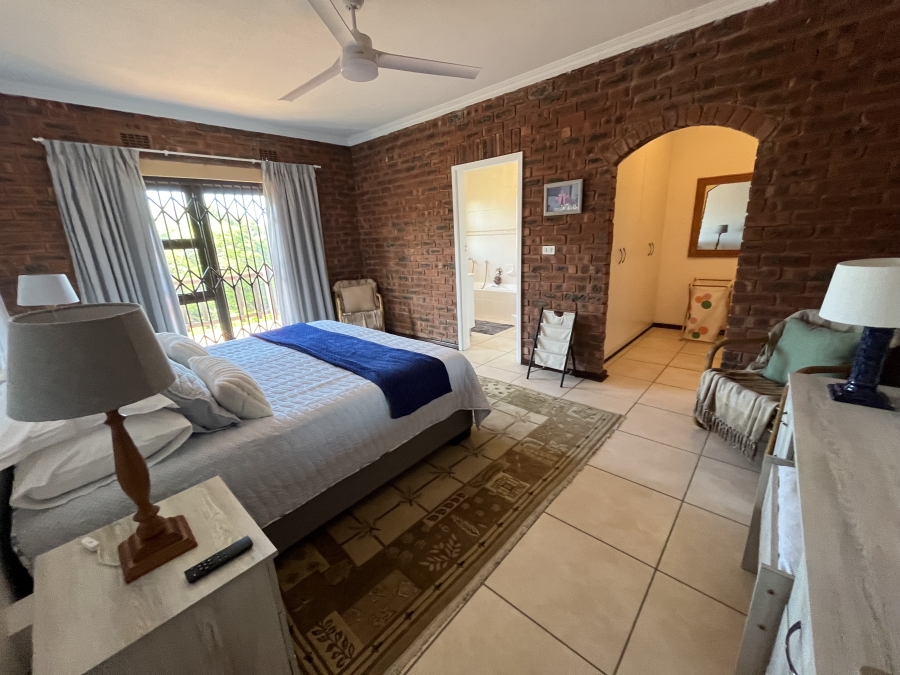 3 Bedroom Property for Sale in Lawrence Rocks KwaZulu-Natal