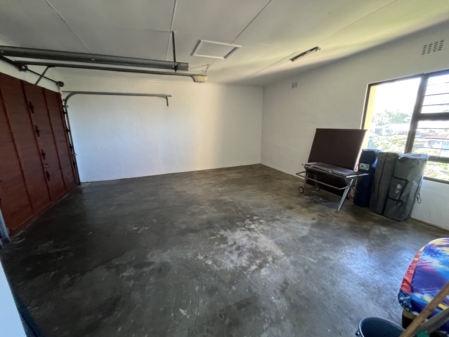 3 Bedroom Property for Sale in Lawrence Rocks KwaZulu-Natal