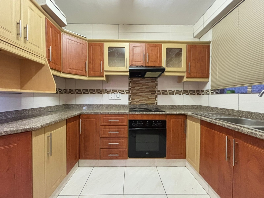 2 Bedroom Property for Sale in North Beach KwaZulu-Natal