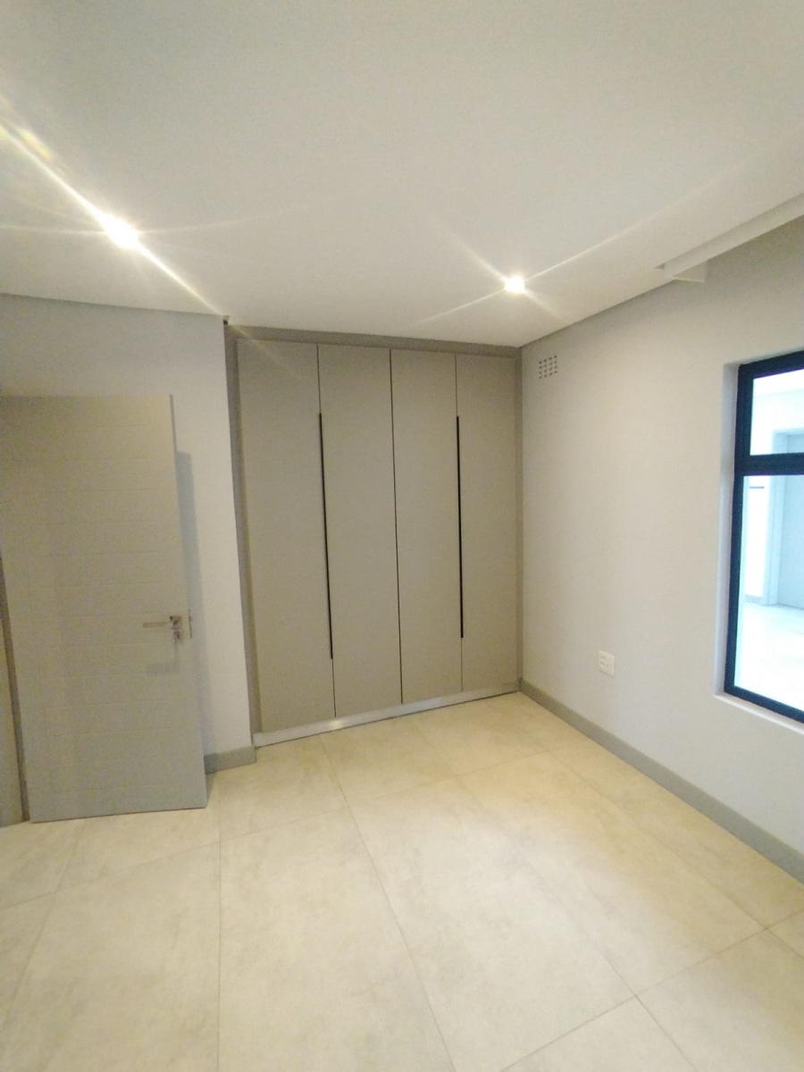 2 Bedroom Property for Sale in Hawaan KwaZulu-Natal