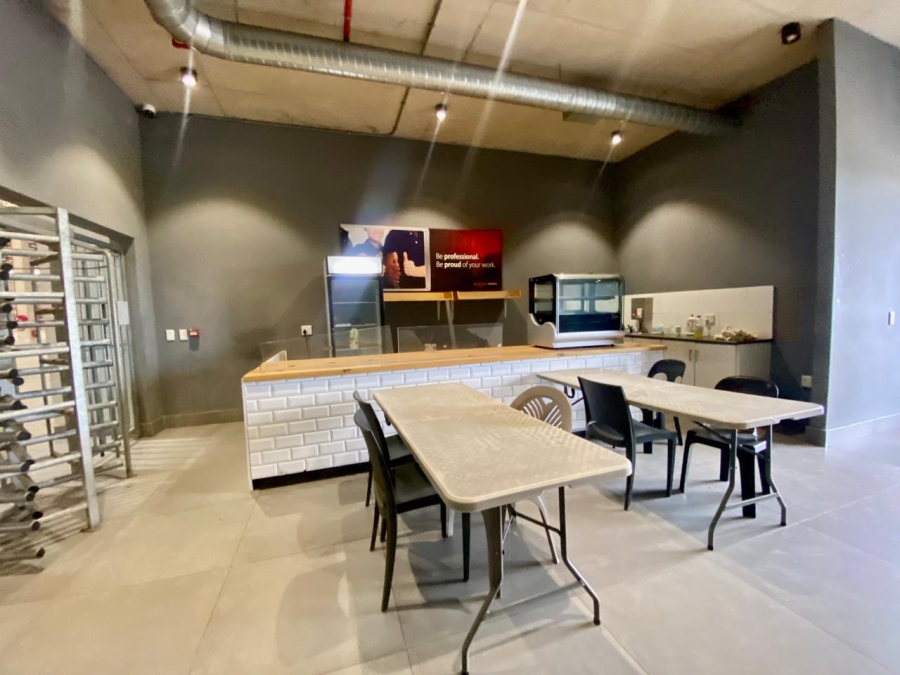 To Let commercial Property for Rent in Cliffdale KwaZulu-Natal