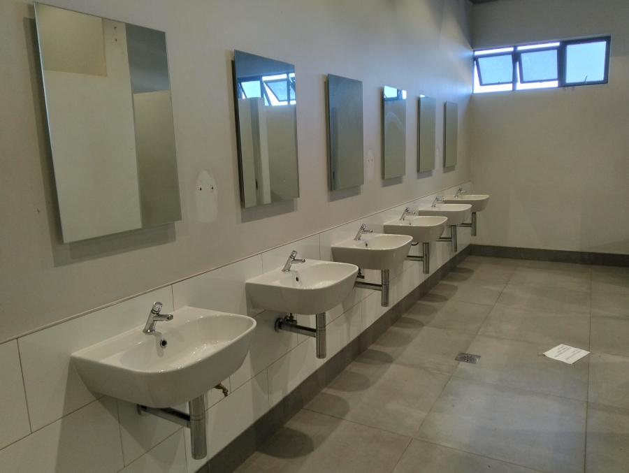 To Let commercial Property for Rent in Cliffdale KwaZulu-Natal