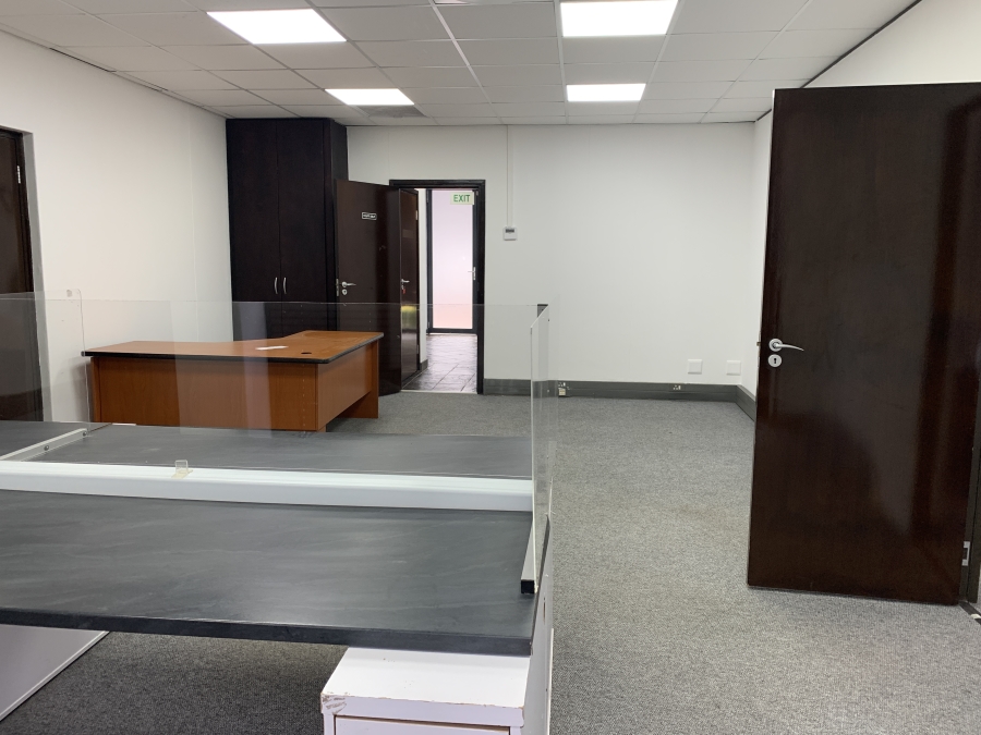To Let commercial Property for Rent in Mount Edgecombe KwaZulu-Natal