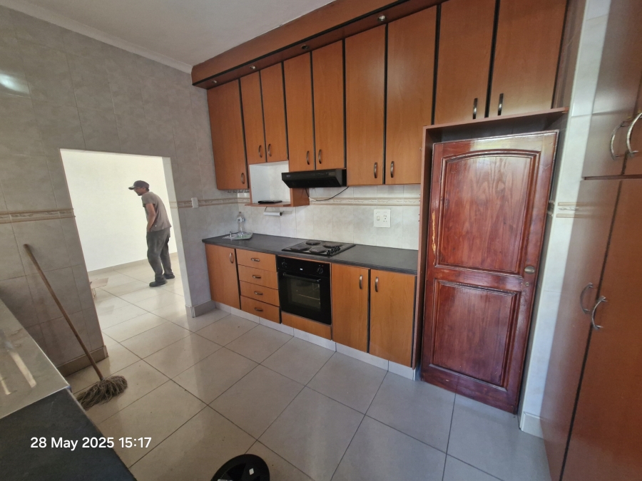 3 Bedroom Property for Sale in Mount Vernon KwaZulu-Natal