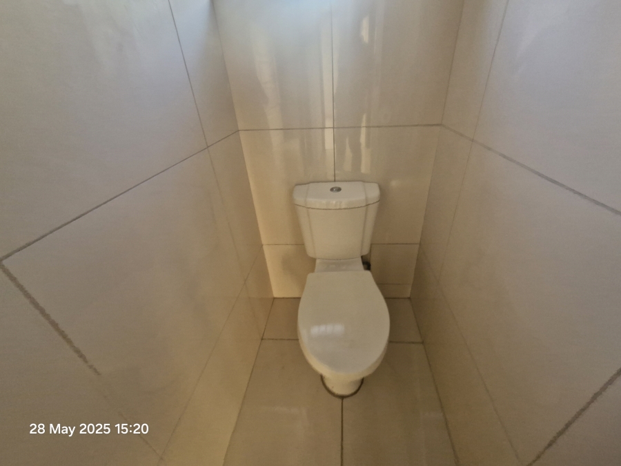 3 Bedroom Property for Sale in Mount Vernon KwaZulu-Natal