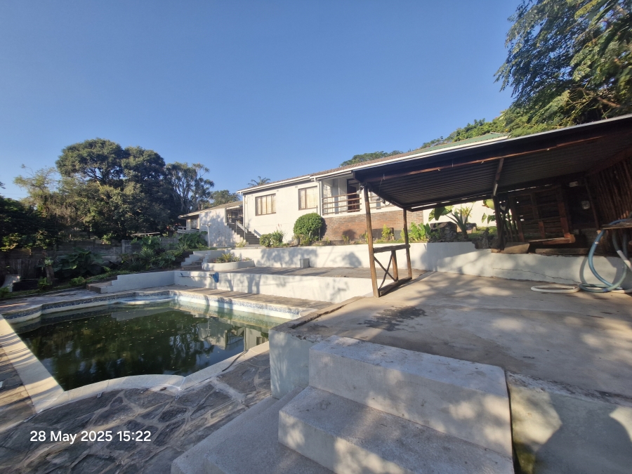 3 Bedroom Property for Sale in Mount Vernon KwaZulu-Natal
